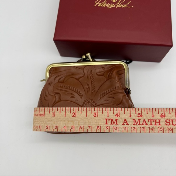 Patricia Nash Brown Embossed Leather Coin Purse - Picture 10 of 10